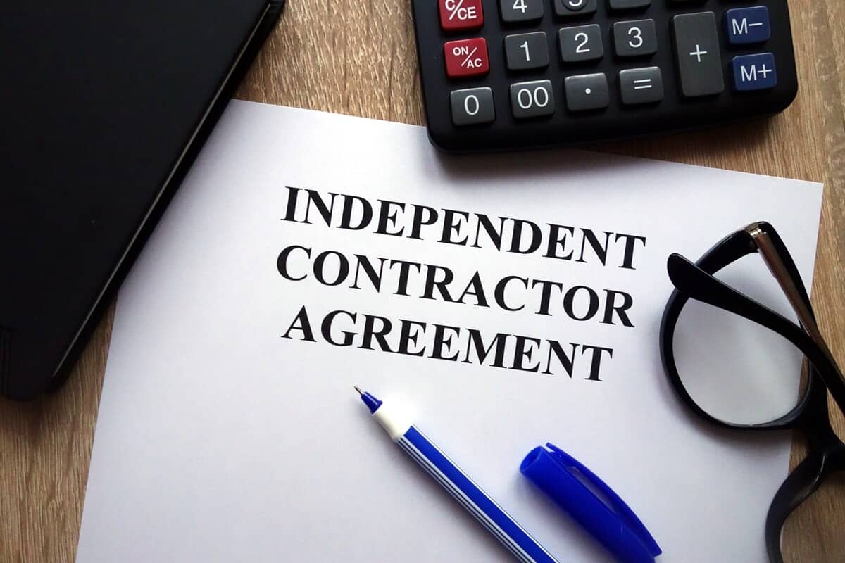 contratista independiente o freelance impuestos contrato